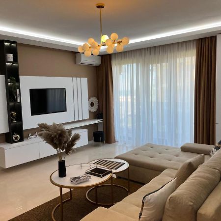 Sas 2 Luxury Apartments 马马亚 外观 照片