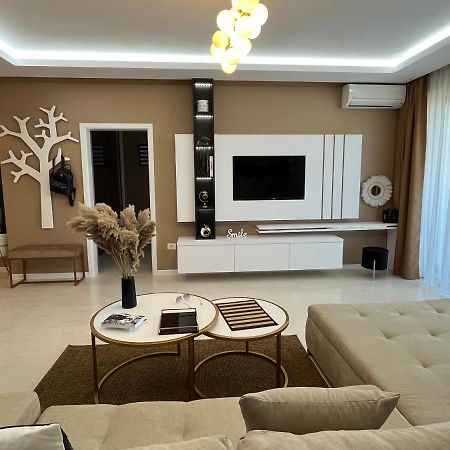 Sas 2 Luxury Apartments 马马亚 外观 照片