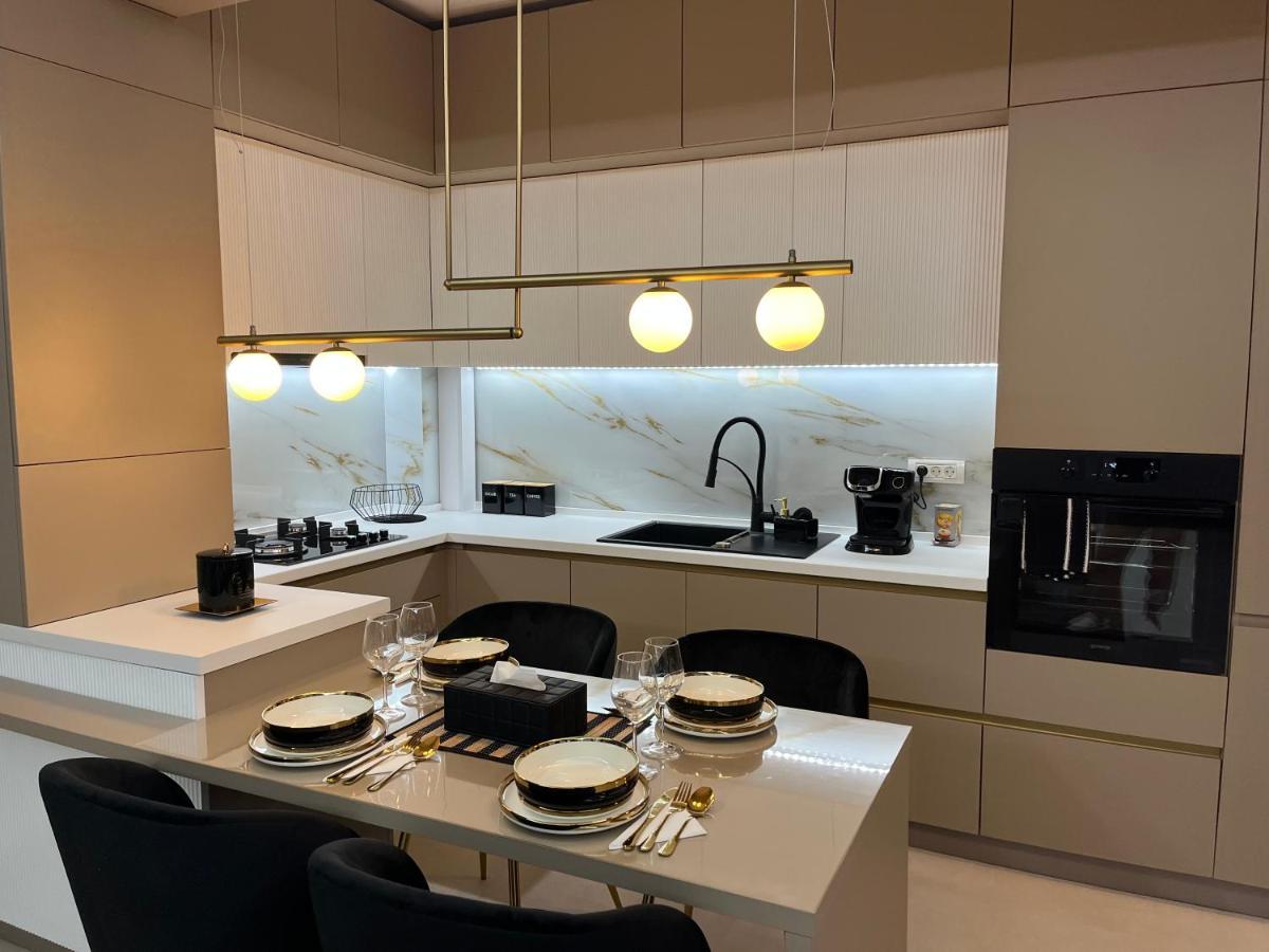 Sas 2 Luxury Apartments 马马亚 外观 照片