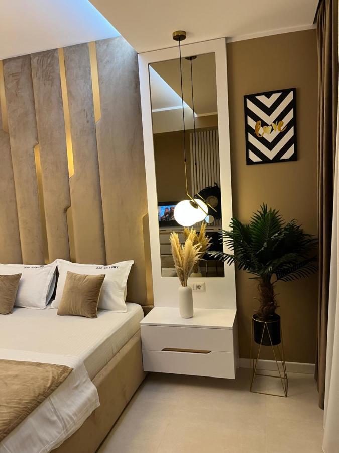 Sas 2 Luxury Apartments 马马亚 外观 照片